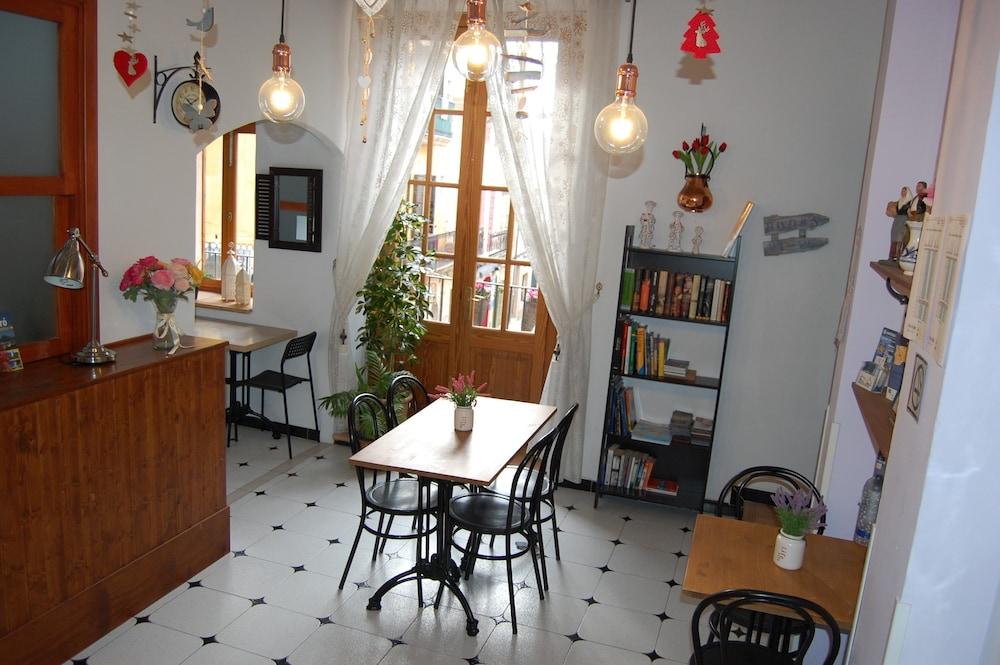 Hostal Ca'N Tiu Alaro Luaran gambar