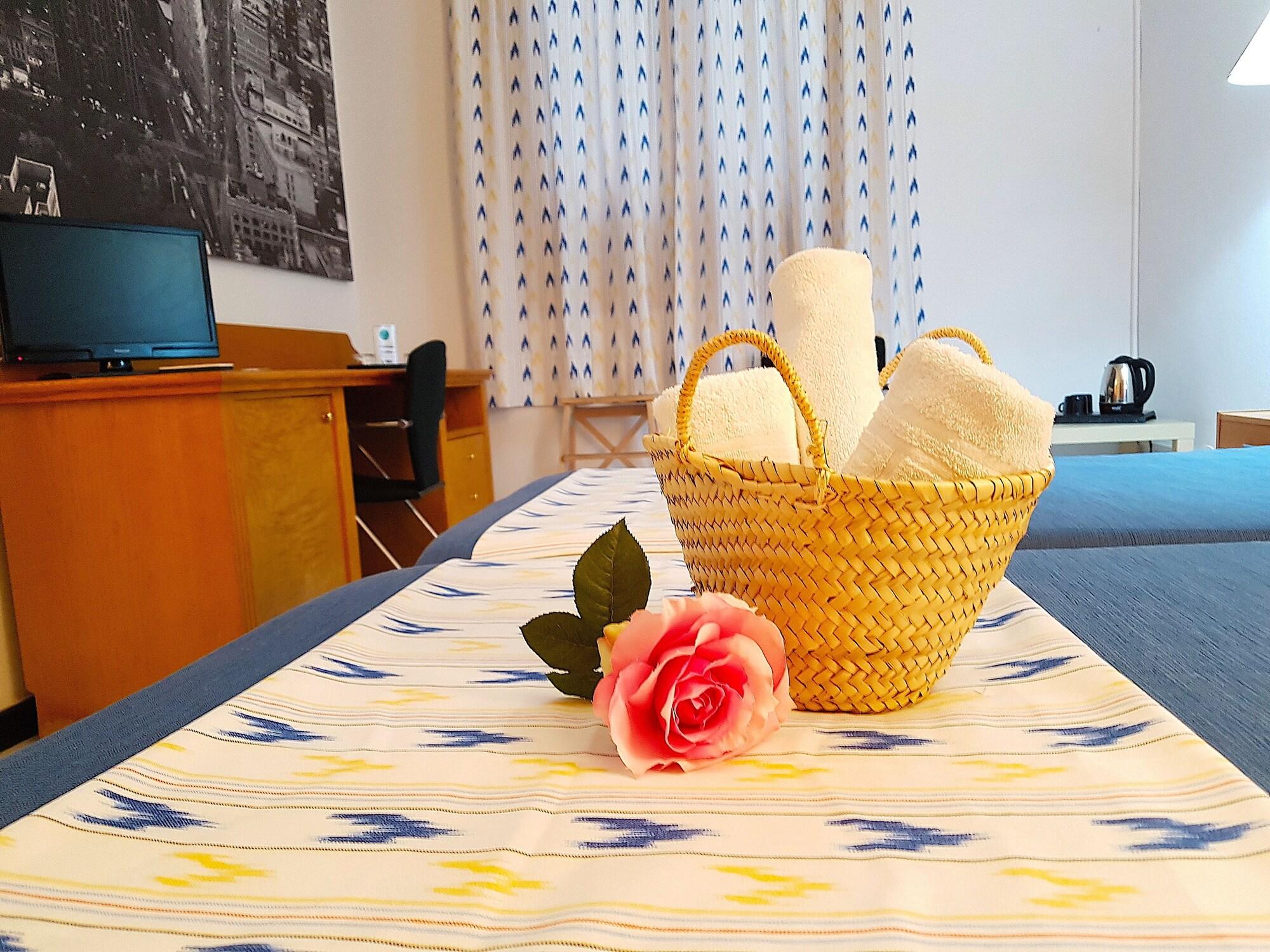 Hostal Ca'N Tiu Alaro Luaran gambar