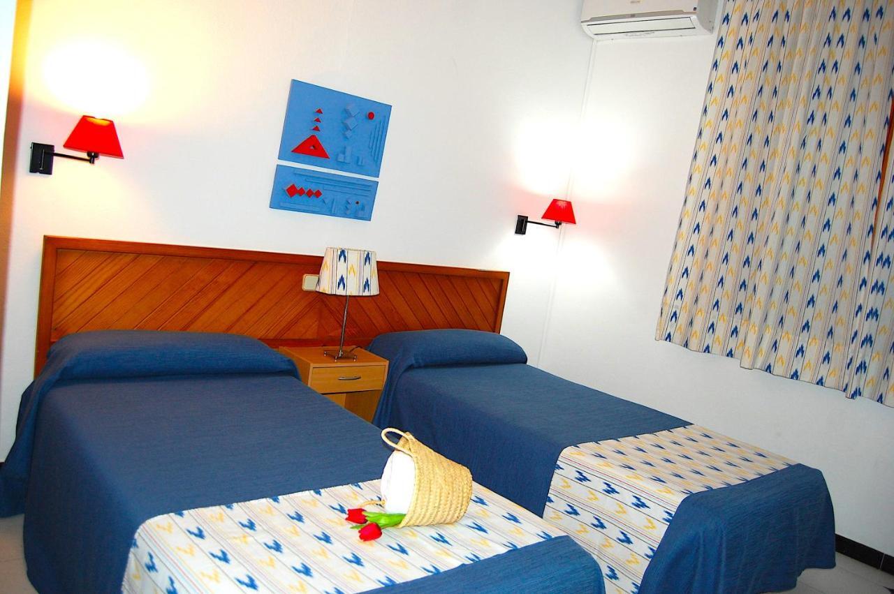 Hostal Ca'N Tiu Alaro Luaran gambar
